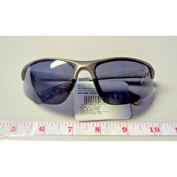 West Loop Resilience Gray Classic Sunglasses - NS1019 GRY FWG, UV Protection - Picture 2 of 7